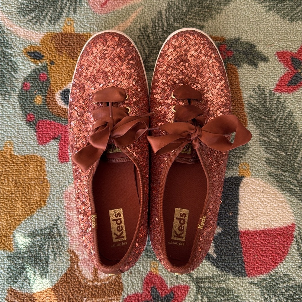 Women’s size 8.5, 7.5 and 7 rose gold Keds shoes.. selling as bundle